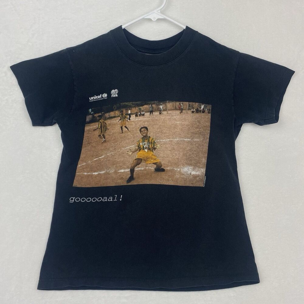Vintage Fifa World Cup Unicef Graphic Shirt Adult Extra Small Black Crewneck